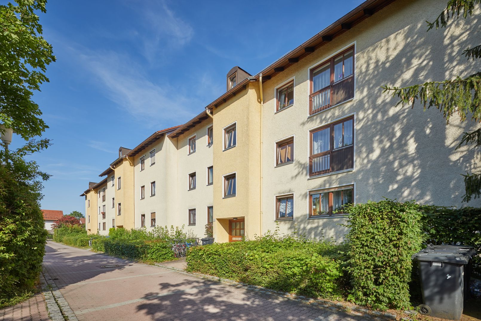 Albert-Einstein-Straße 20 - 30 Albert-Einstein-Straße 20 - 30